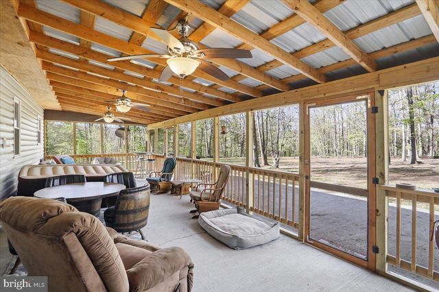25 FOX CRAFT CT, Green Spring, WV 26722