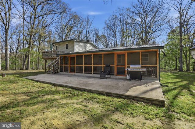 25 FOX CRAFT CT, Green Spring, WV 26722