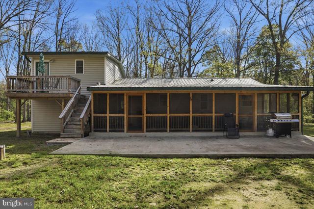 25 FOX CRAFT CT, Green Spring, WV 26722