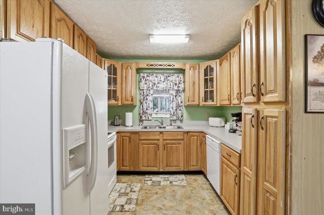 25 FOX CRAFT CT, Green Spring, WV 26722