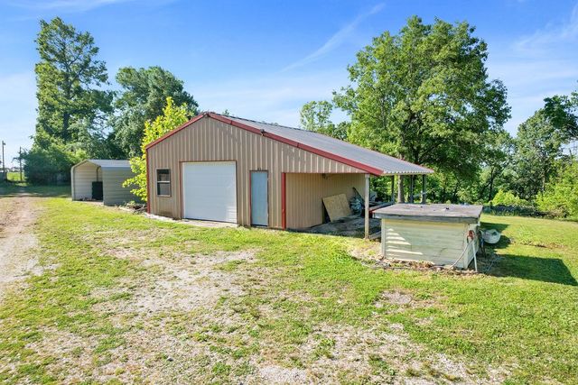 11054 Phillips Creek Road, Lowell, AR 72745