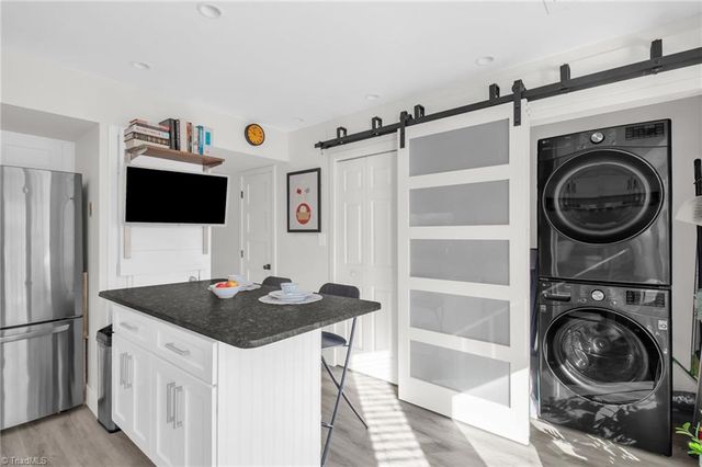 622 Walker Avenue C, Greensboro, NC 27403