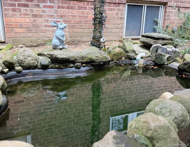 12010 85th Avenue 4J, Kew Gardens, NY 11415