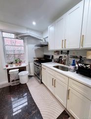 12010 85th Avenue 4J, Kew Gardens, NY 11415