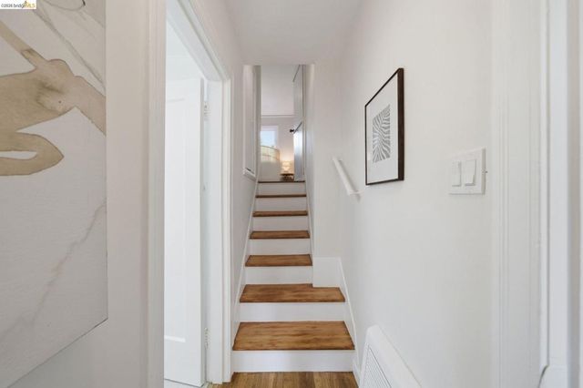 1232 Talbot Ave, Berkeley, CA 94706
