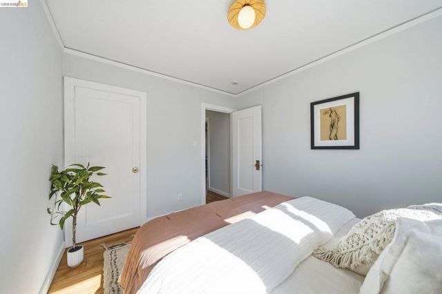 1232 Talbot Ave, Berkeley, CA 94706