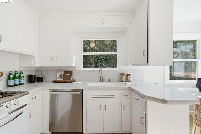 1232 Talbot Ave, Berkeley, CA 94706