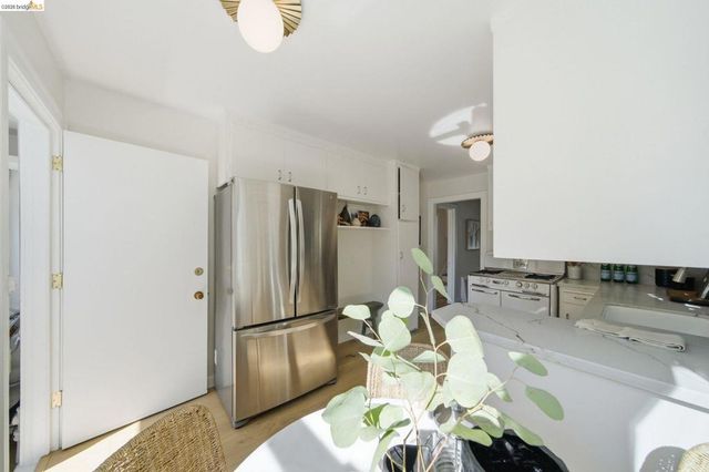 1232 Talbot Ave, Berkeley, CA 94706