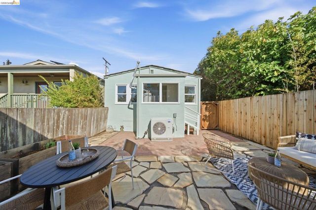 1232 Talbot Ave, Berkeley, CA 94706
