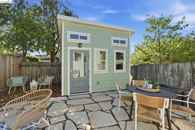 1232 Talbot Ave, Berkeley, CA 94706