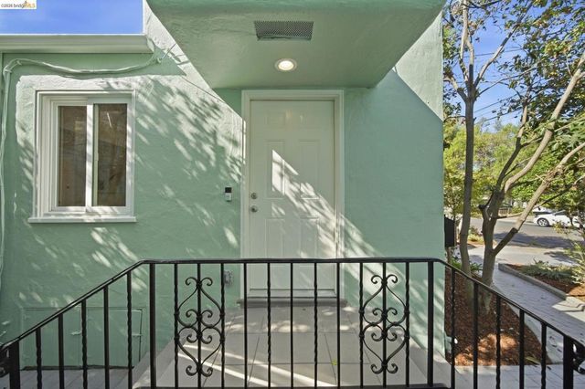 1232 Talbot Ave, Berkeley, CA 94706