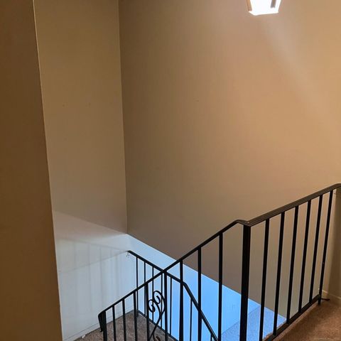 330 Short Beach Road APT C9, East Haven, CT 06512