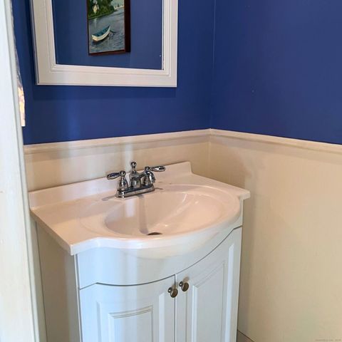 330 Short Beach Road APT C9, East Haven, CT 06512