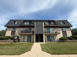 11127 S 84th Avenue 1-A, Palos Hills, IL 60465