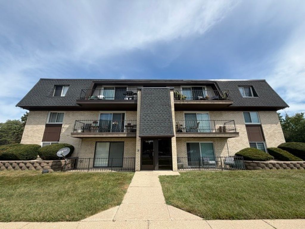 11127 S 84th Avenue 1-A, Palos Hills, IL 60465 — exterior