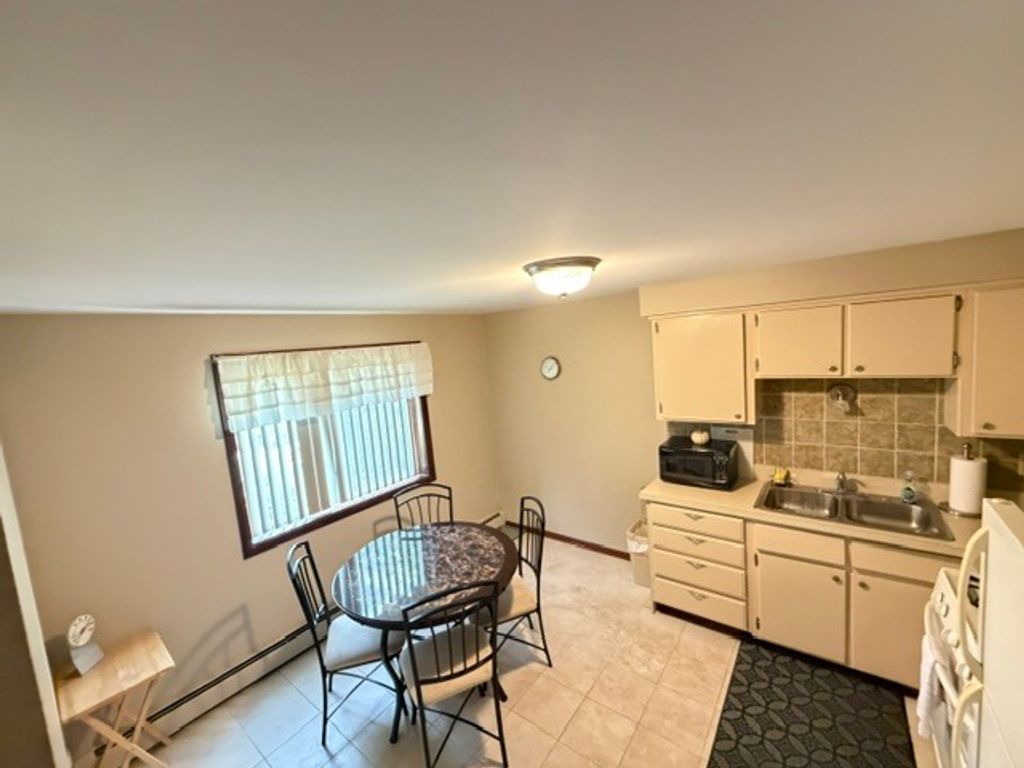 11127 S 84th Avenue 1-A, Palos Hills, IL 60465 — photo 4