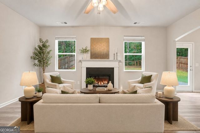 150 Laurelcrest Lane, Dallas, GA 30132