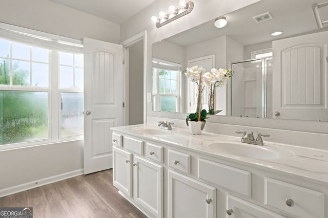 150 Laurelcrest Lane, Dallas, GA 30132