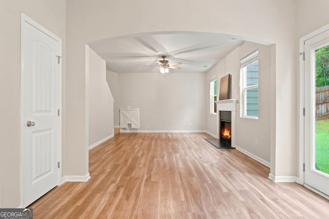 150 Laurelcrest Lane, Dallas, GA 30132