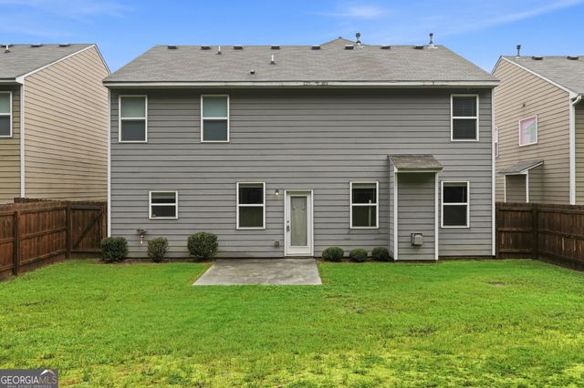 150 Laurelcrest Lane, Dallas, GA 30132