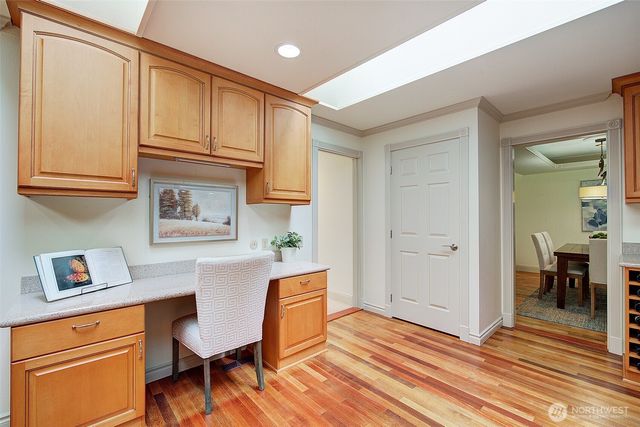 12909 NE 28th Street, Bellevue, WA 98005