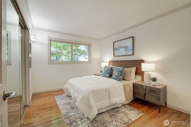 12909 NE 28th Street, Bellevue, WA 98005