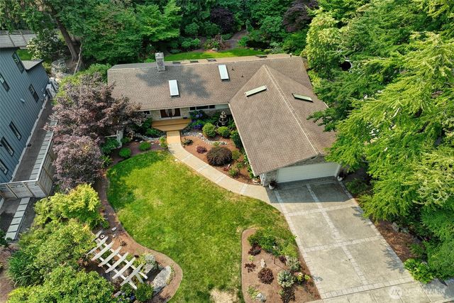 12909 NE 28th Street, Bellevue, WA 98005