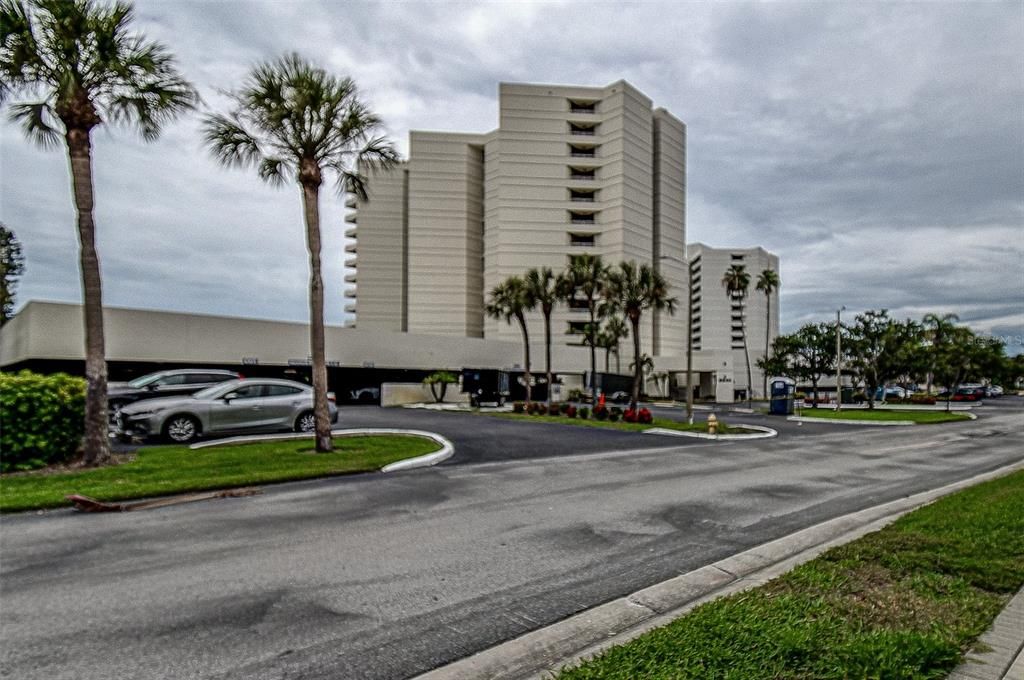 5940 PELICAN BAY PLAZA S 406, Gulfport, FL 33707
