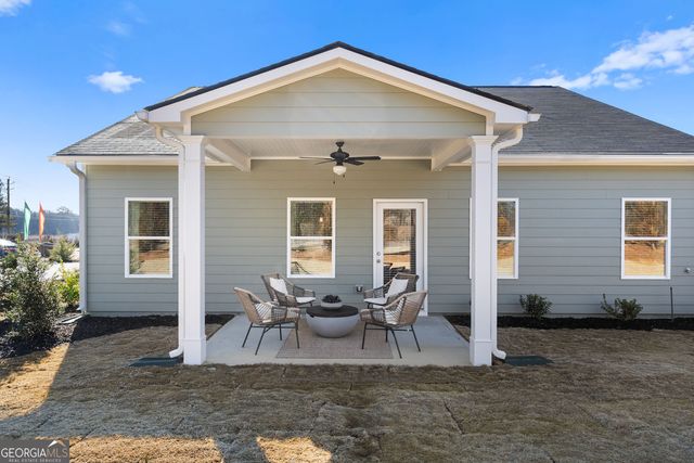 129 Sycamore Lane, Calhoun, GA 30701