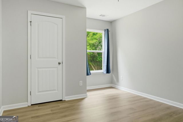 175 Pine Ridge Road, Covington, GA 30016