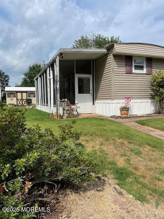 123 Camino Roble, Toms River, NJ 08755