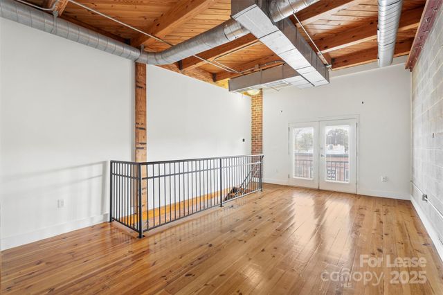 3205 N Davidson Street, Charlotte, NC 28205