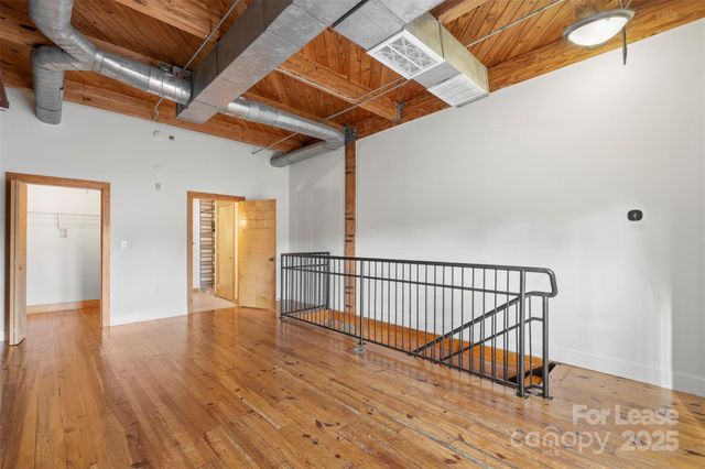 3205 N Davidson Street, Charlotte, NC 28205