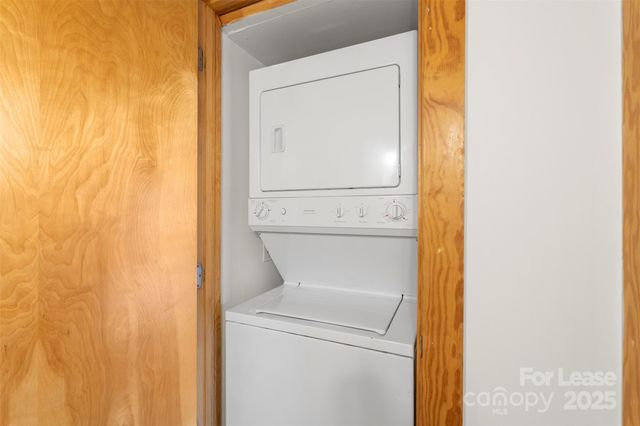 3205 N Davidson Street, Charlotte, NC 28205