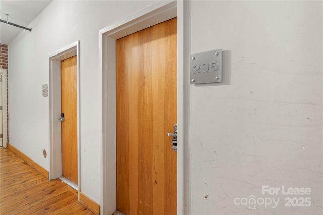 3205 N Davidson Street, Charlotte, NC 28205