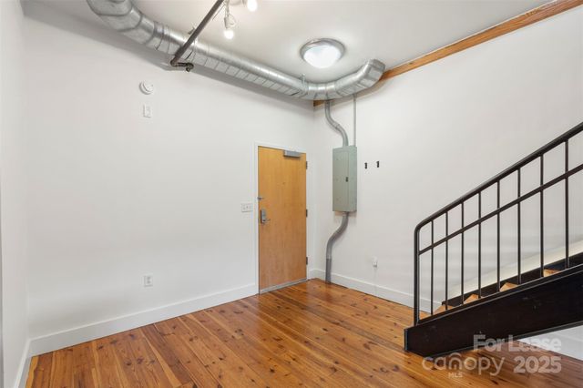 3205 N Davidson Street, Charlotte, NC 28205