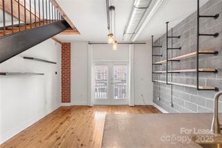 3205 N Davidson Street, Charlotte, NC 28205