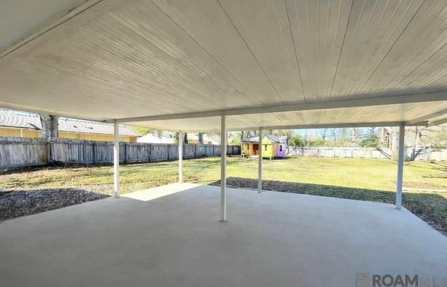 13893 Achord Ln, Walker, LA 70785