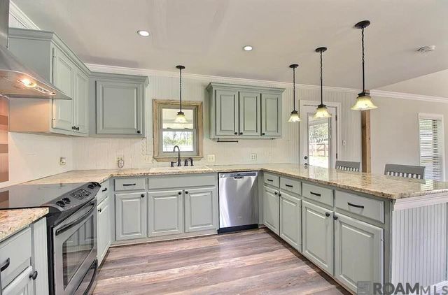 13893 Achord Ln, Walker, LA 70785