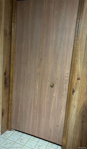 11734 Shenandoah Drive 3, Green Oak Township, MI 48178