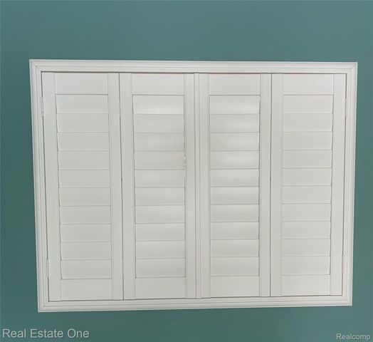 11734 Shenandoah Drive 3, Green Oak Township, MI 48178