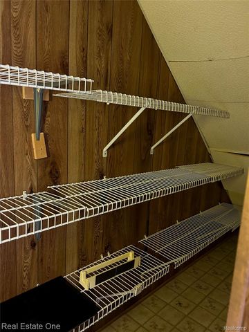 11734 Shenandoah Drive 3, Green Oak Township, MI 48178