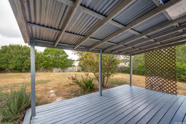 5911 HIDDEN IRON CIR, San Antonio, TX 78250