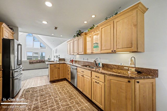 50703 Harbour View Drive, New Baltimore, MI 48047