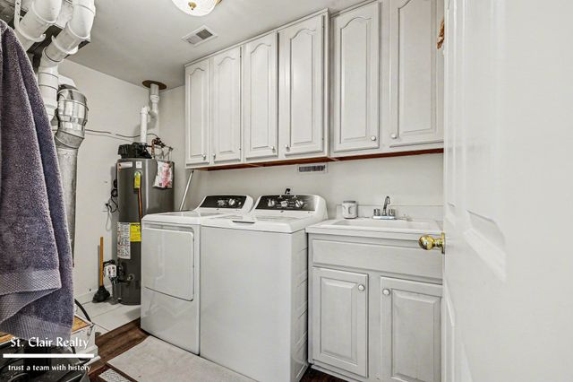 50703 Harbour View Drive, New Baltimore, MI 48047
