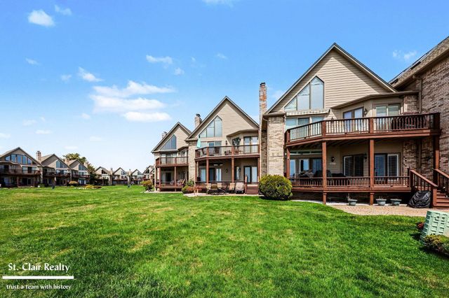 50703 Harbour View Drive, New Baltimore, MI 48047