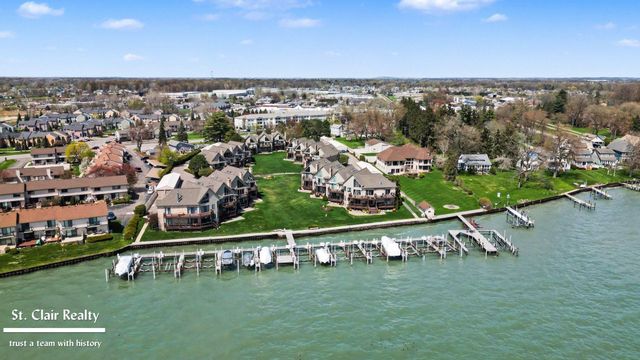 50703 Harbour View Drive, New Baltimore, MI 48047