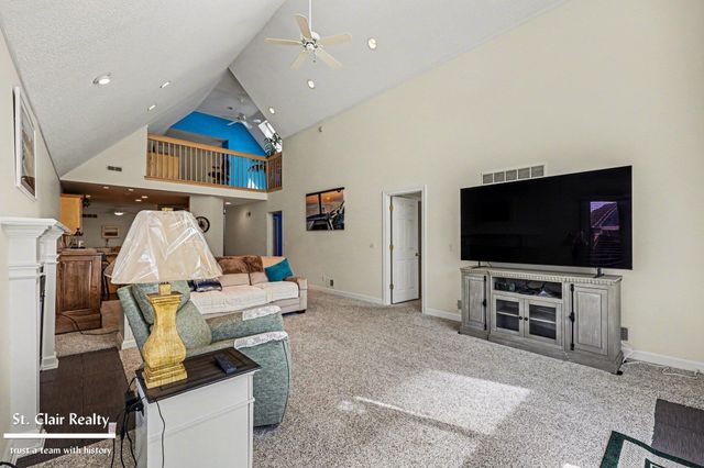 50703 Harbour View Drive, New Baltimore, MI 48047