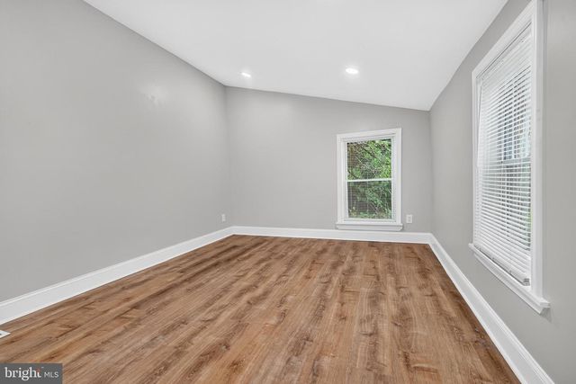 417 E 2ND ST, Wilmington, DE 19801