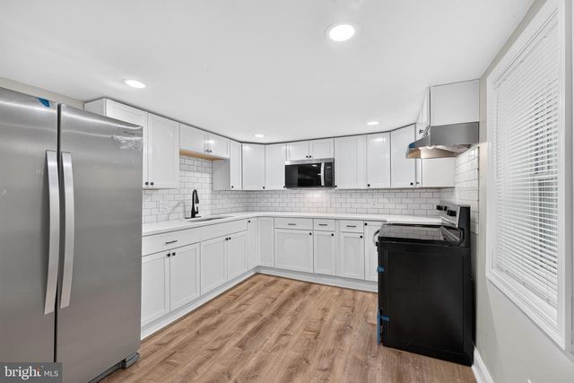 417 E 2ND ST, Wilmington, DE 19801